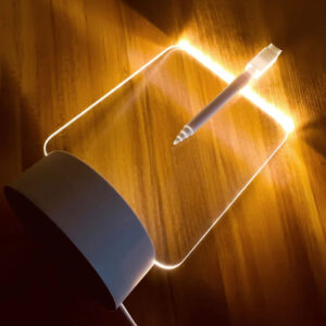 Dobíjacia stolová lampa na poznámkový blok s fixkou Užsisakykite Trendai.lt 18